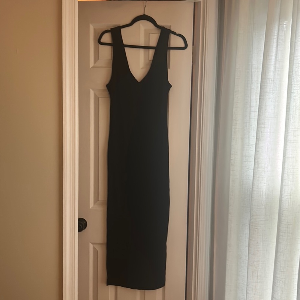 Naked Wardrobe Black Stretch Body Con Dress SZ L